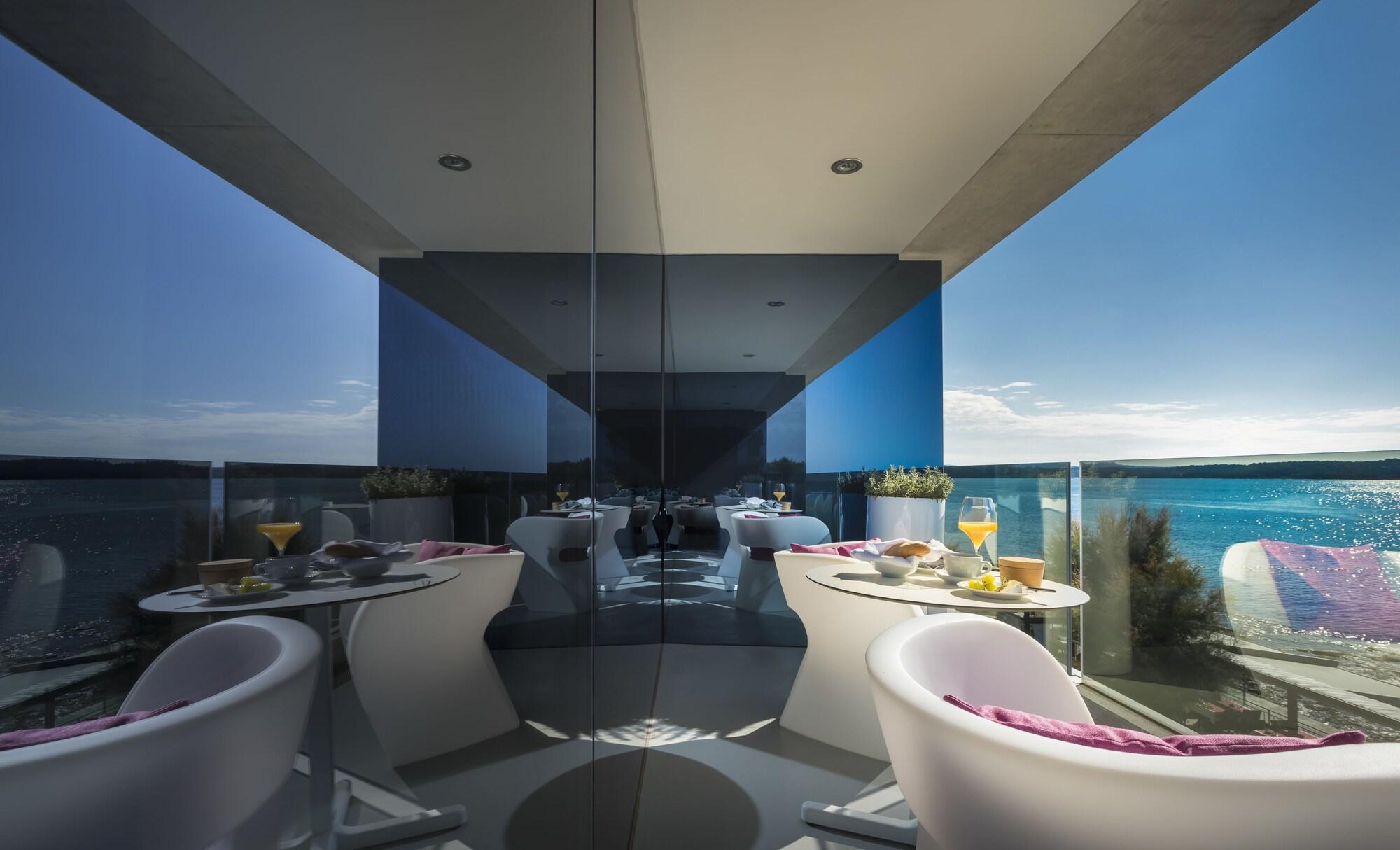 Rivalmare Beach Boutique Hotel - New! Novigrad Istria المظهر الخارجي الصورة
