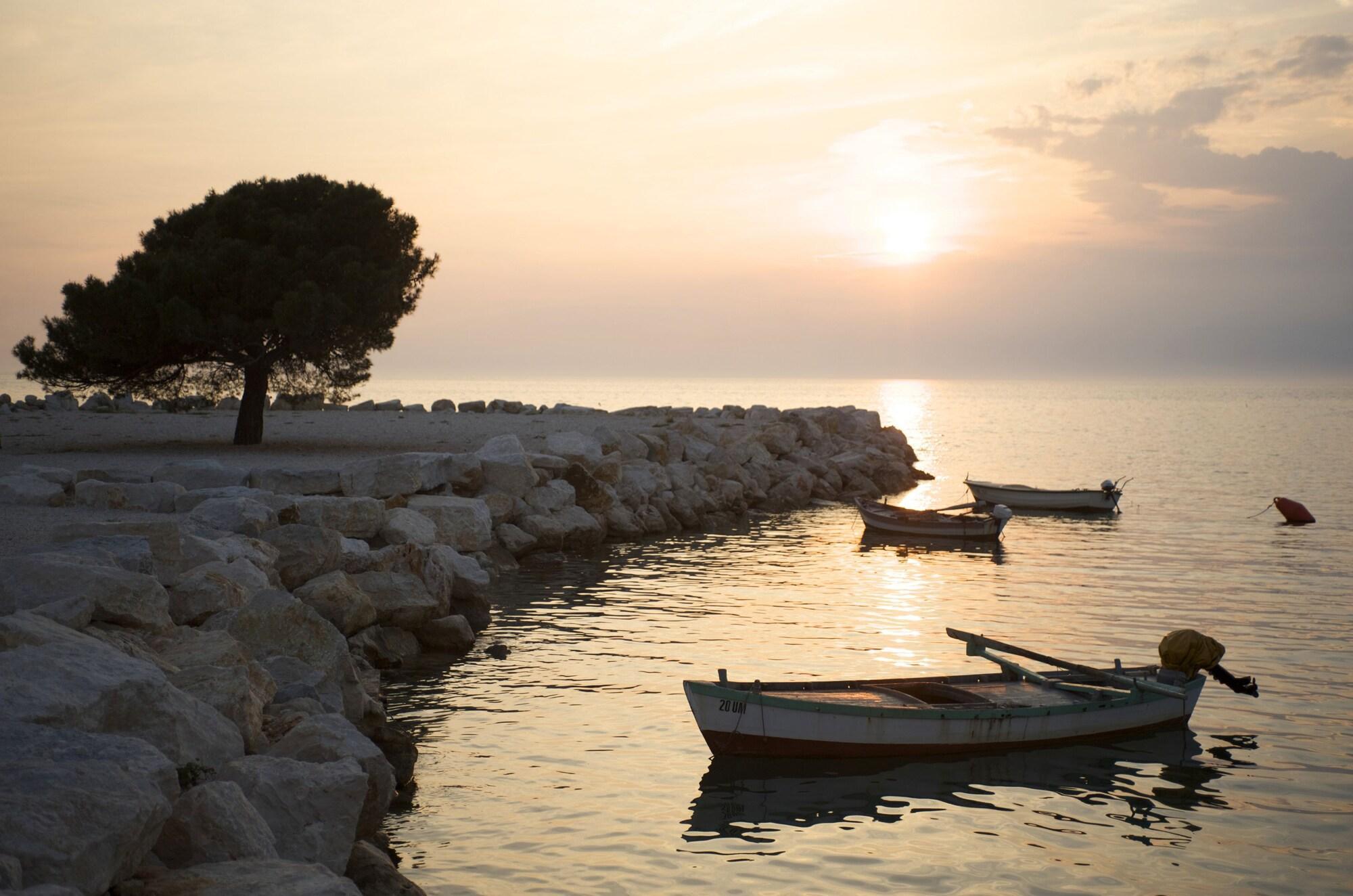 Rivalmare Beach Boutique Hotel - New! Novigrad Istria المظهر الخارجي الصورة