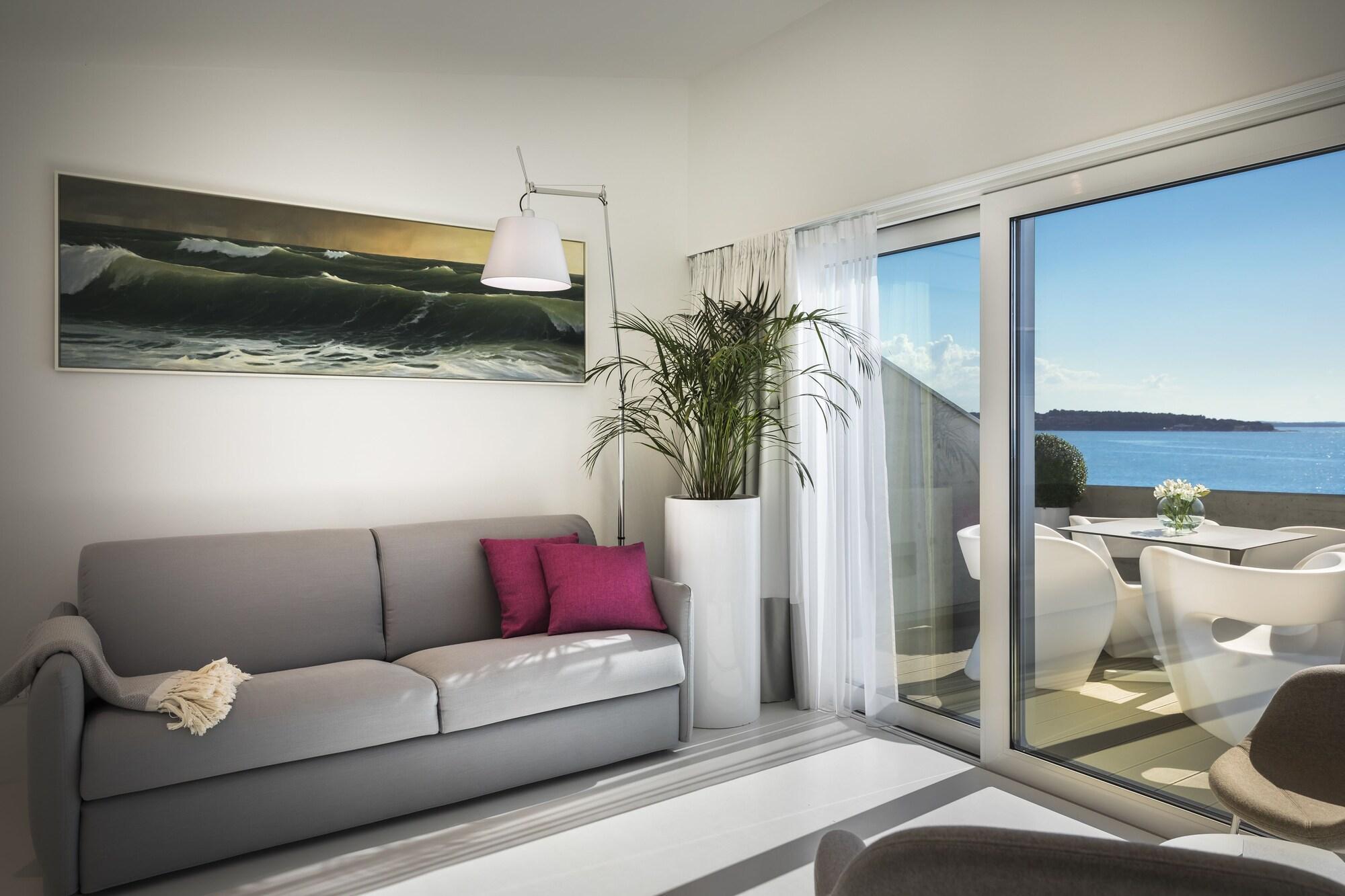 Rivalmare Beach Boutique Hotel - New! Novigrad Istria المظهر الخارجي الصورة
